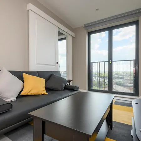 Amazing Views In - Pass The Keys Apartment *