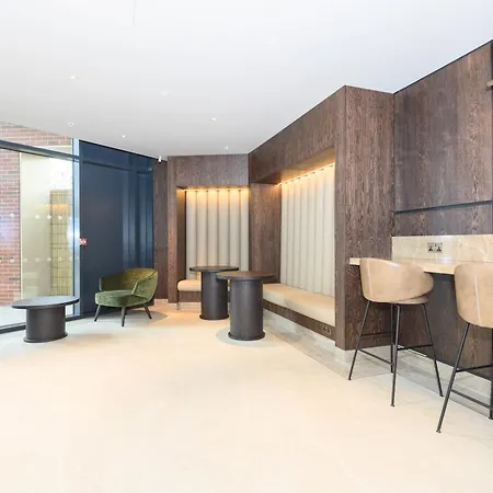 Amazing Views In - Pass The Keys Apartment *